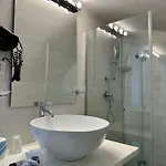Martucci 83 4*