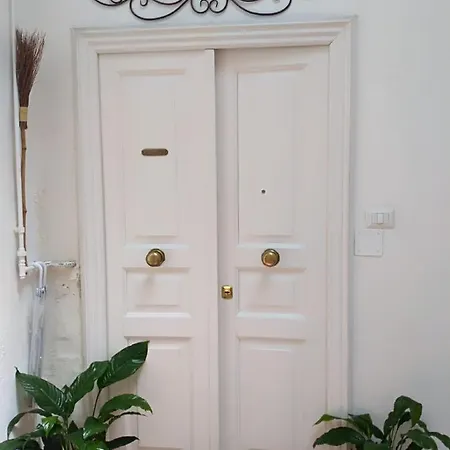 Martucci 83 4* Napoli