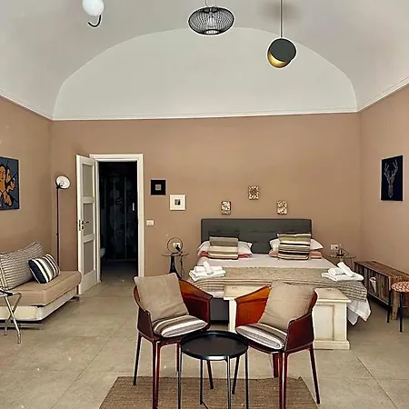 Martucci 83 4* Neapol