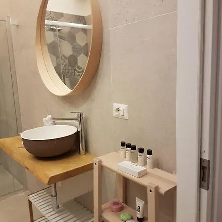 Martucci 83 4* Neapol